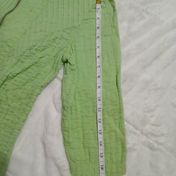 CHICO WOMENS ZIP FRONT BLOUSE, PLEATED, GREEN SEERSUCKER, LONG SLEEVE SIZE 0 - Picture 4 of 6